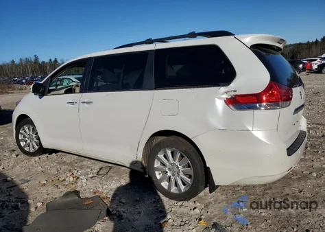 2013 Toyota Sienna Xle из США, поврежденный, VIN 5TDDK3DC7DS057736
